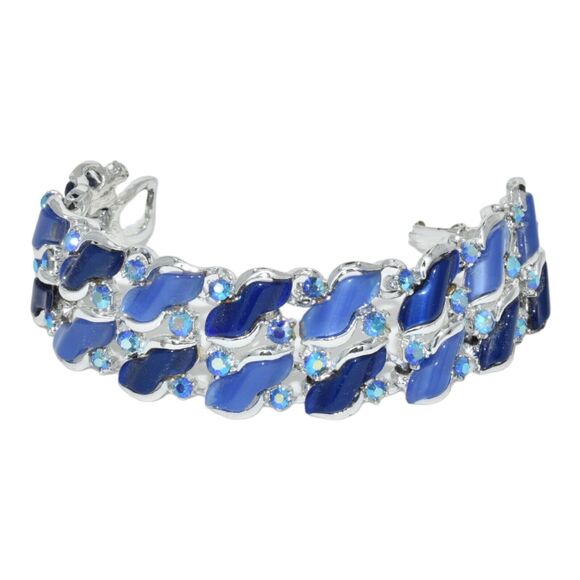 Vintage 1960s Silvertone Blue Thermoset Necklace Bracelet Set - Picture 6 of 11
